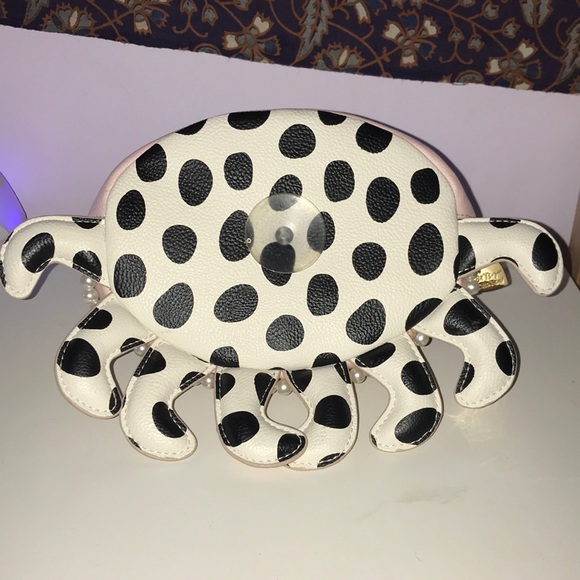 Betsey Johnson Octopus makeup bag - Picture 4 of 4